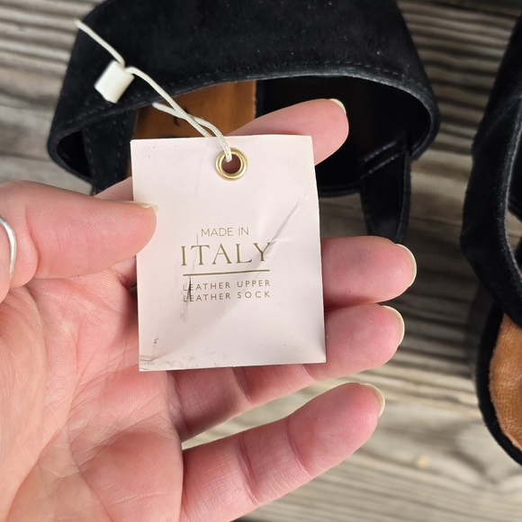 Mariella Black Heels - Picture 7 of 10